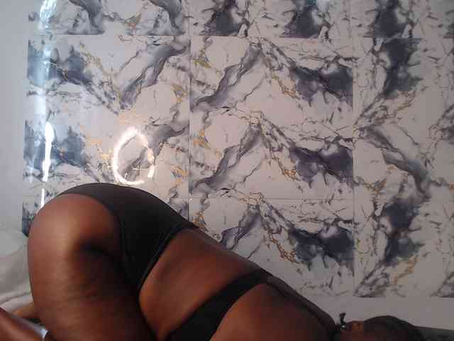 CurvyJ255 webcam
