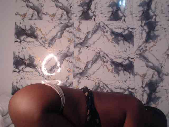 CurvyJ255 webcam