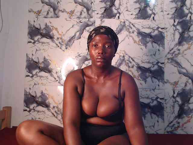 CurvyJ255 webcam