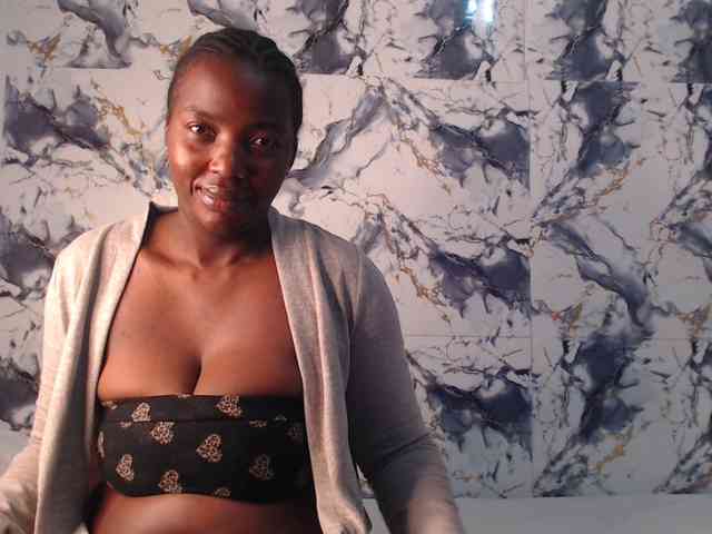 CurvyJ255 webcam