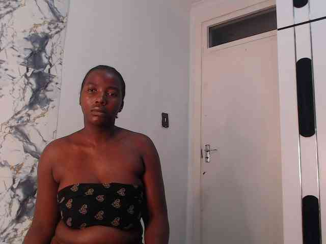 CurvyJ255 webcam