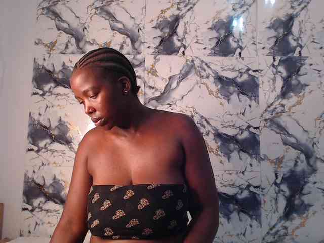 CurvyJ255 webcam