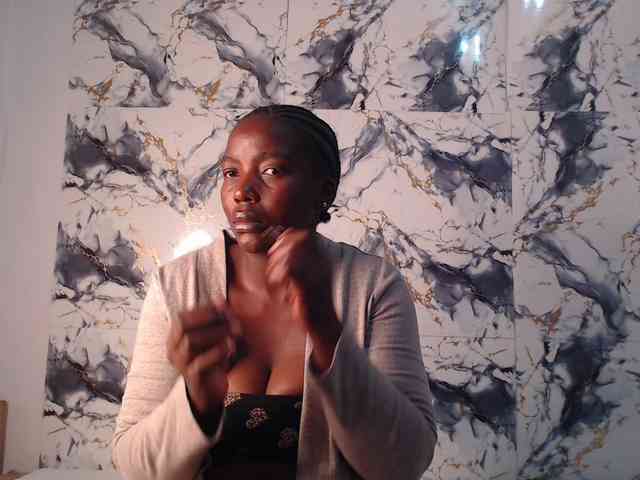 CurvyJ255 webcam