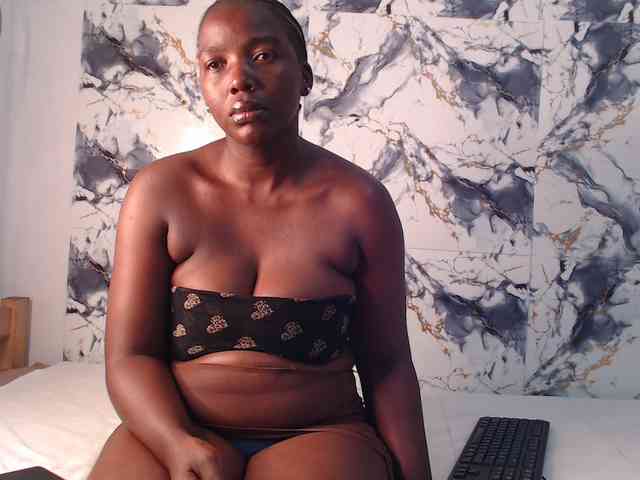 CurvyJ255 webcam