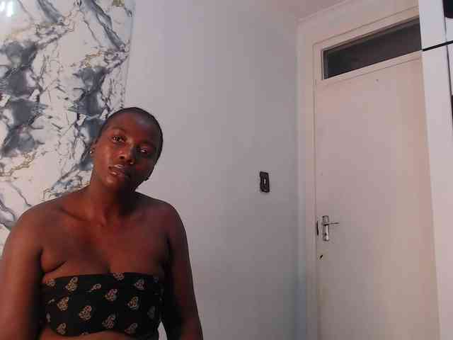 CurvyJ255 webcam