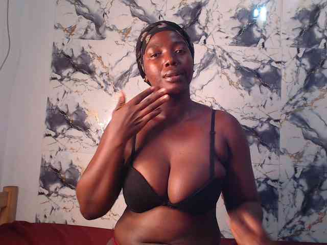 CurvyJ255 CurvyJ255
