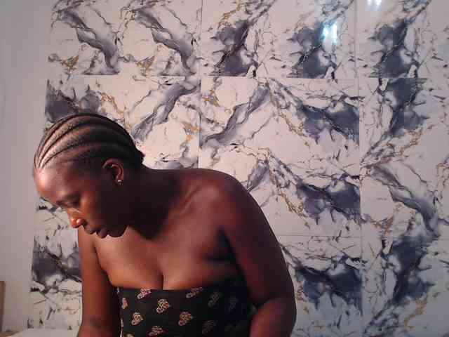 CurvyJ255 webcam