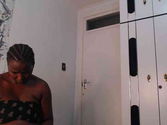 CurvyJ255 webcam