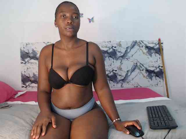 CurvyJ255 CurvyJ255