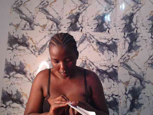 CurvyJ255 webcam