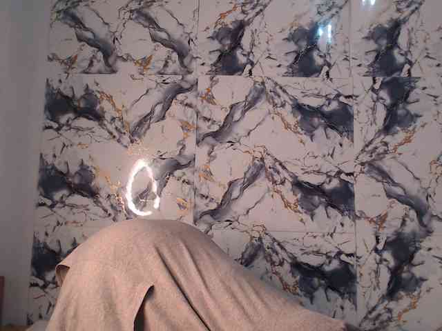 CurvyJ255 webcam