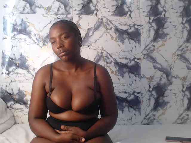 CurvyJ255 webcam