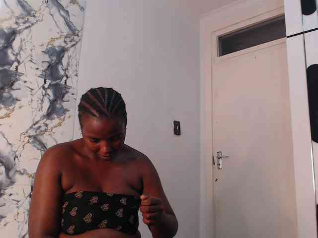 CurvyJ255 webcam