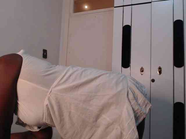 CurvyJ255 CurvyJ255