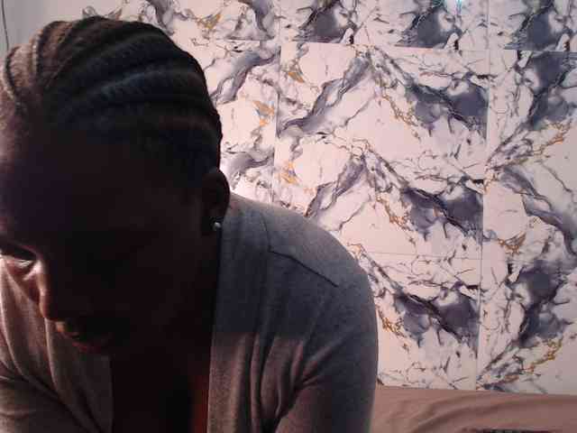 CurvyJ255 webcam