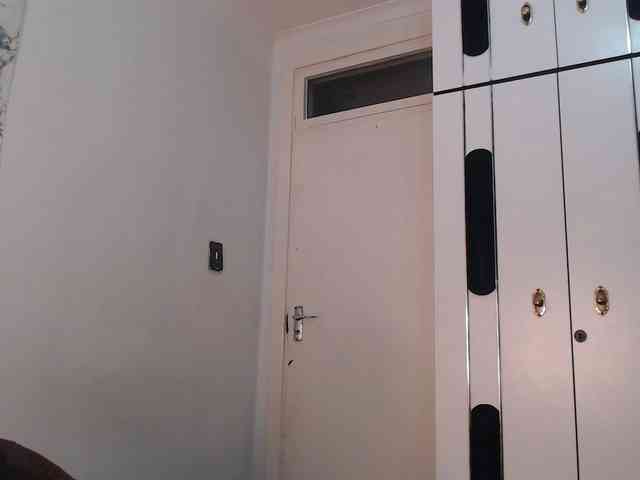 CurvyJ255 webcam