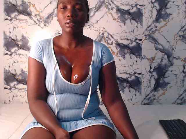 CurvyJ255 webcam
