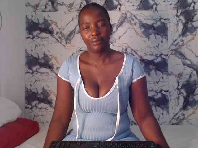 CurvyJ255 webcam