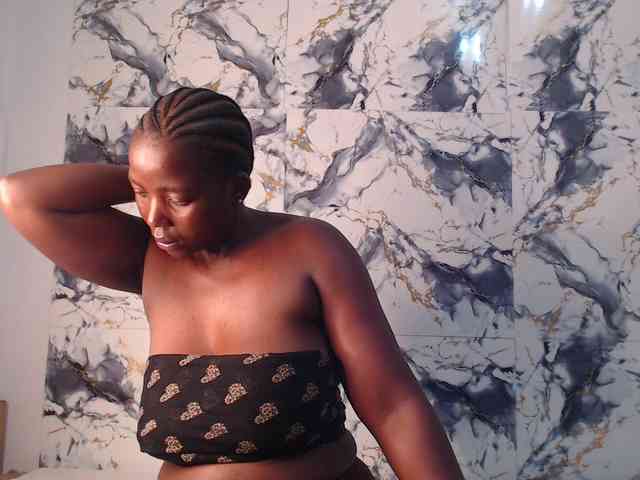 CurvyJ255 webcam