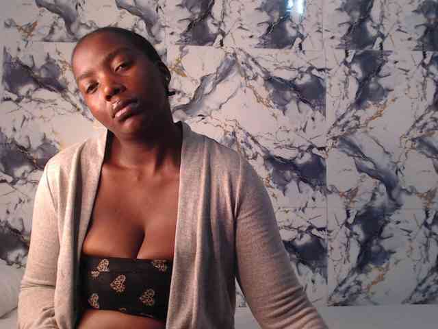 CurvyJ255 webcam