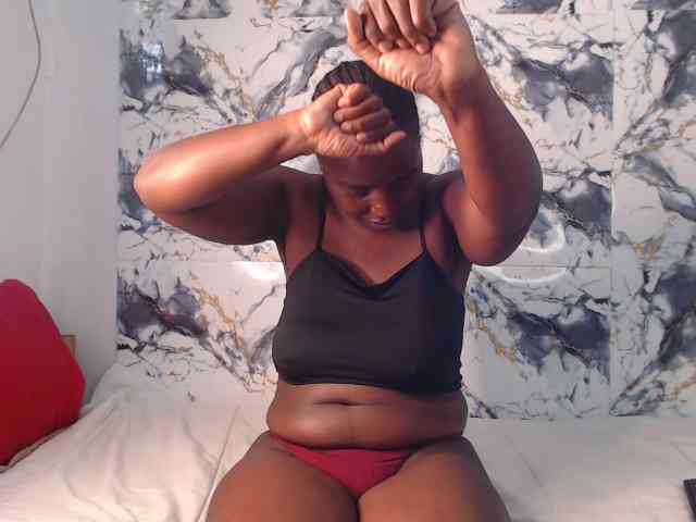CurvyJ255