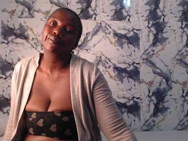 CurvyJ255 webcam