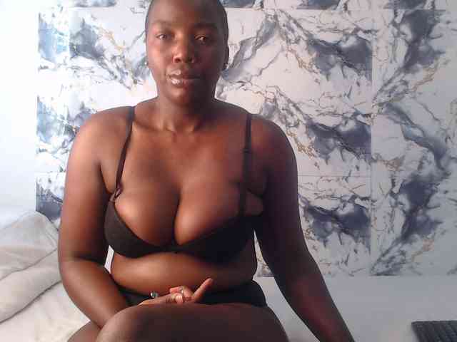 CurvyJ255 webcam