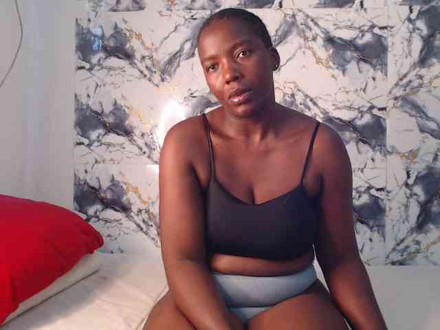 CurvyJ255