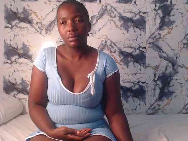 CurvyJ255 webcam