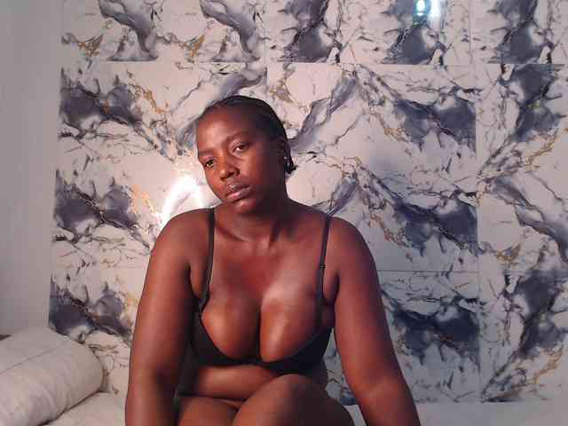 CurvyJ255 private