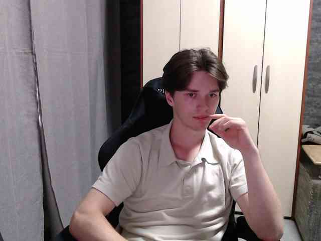 Arthur--king Sex Cam Show