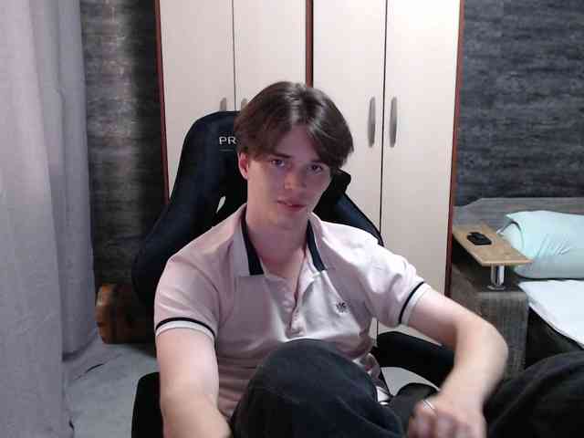 Arthur--king Sex Cam Show