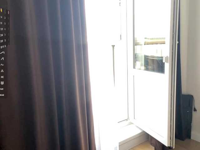 MarindaHanusey live cam on BongaCams