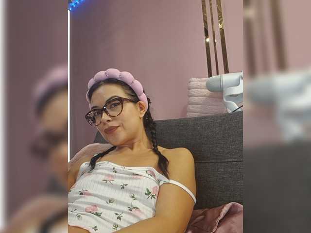 TessUK live cam on BongaCams
