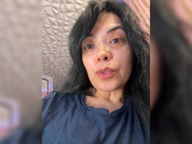 TessUK live cam on BongaCams