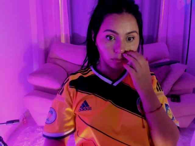 Eva-Mendez webcam