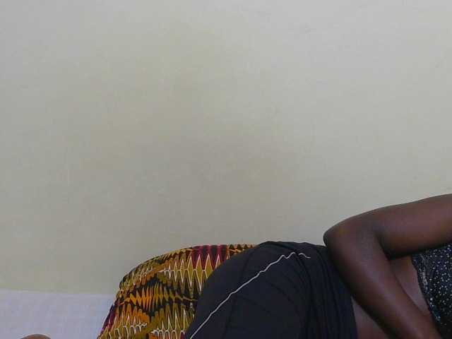 Arriana live cam on BongaCams