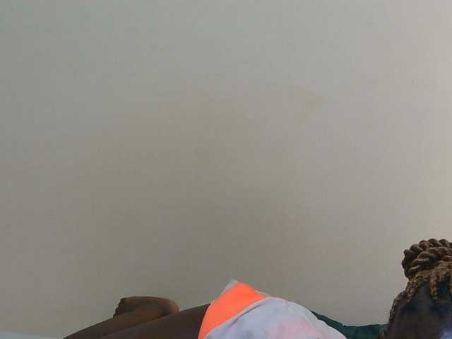 Arriana live cam on BongaCams