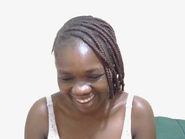 Arriana live cam on BongaCams