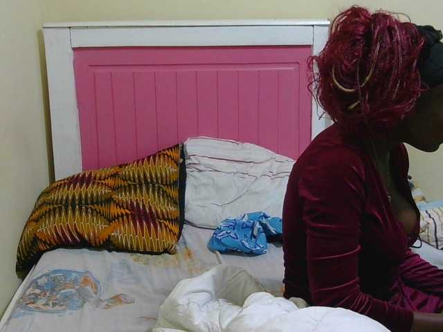Arriana live cam preview