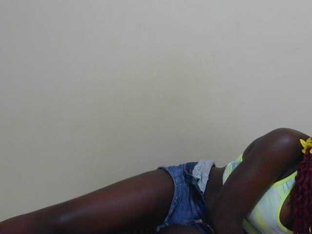 Arriana live cam on BongaCams