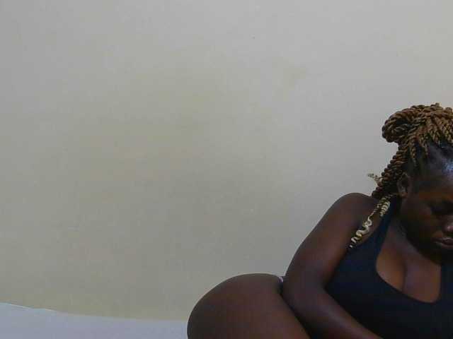 Arriana live webcam show
