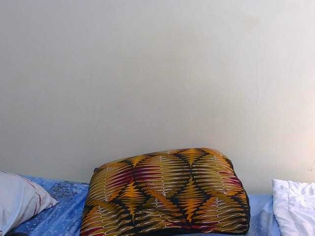 Arriana live cam on BongaCams