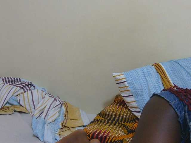 Arriana live cam on BongaCams