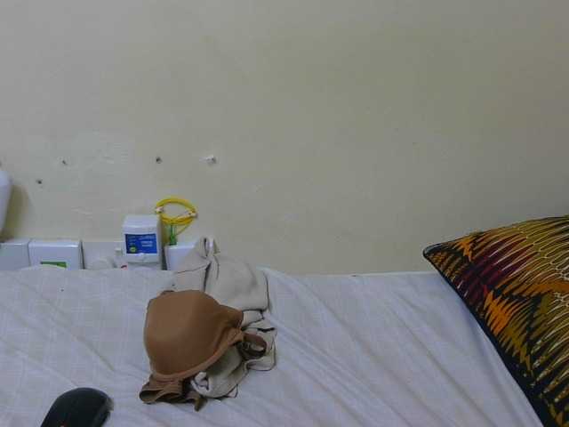 Arriana live cam on BongaCams