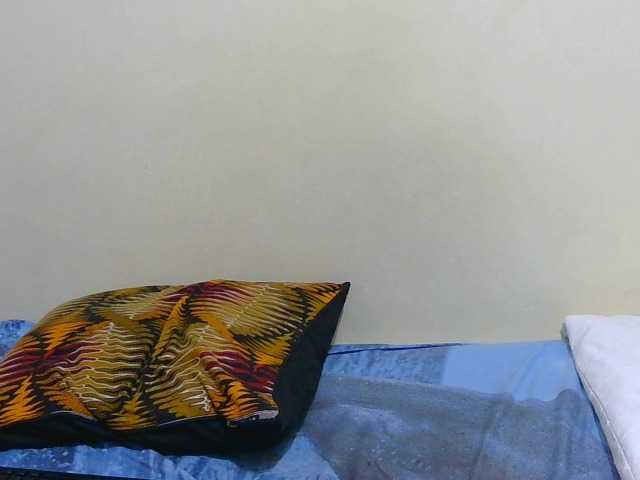 Arriana live cam on BongaCams