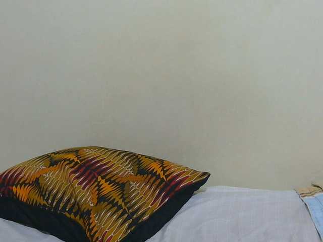 Arriana live cam on BongaCams