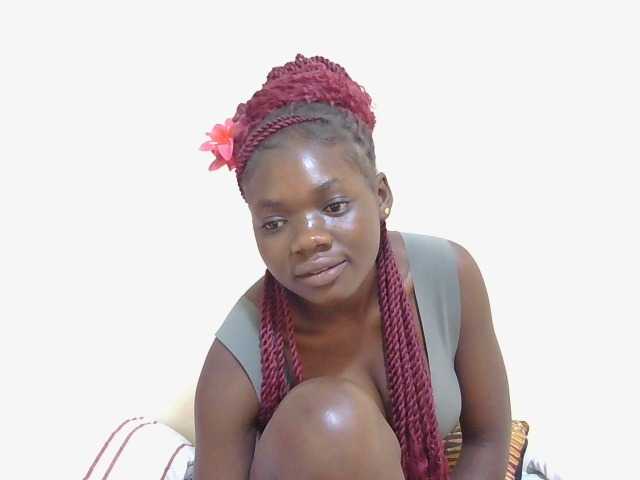 Arriana live cam on BongaCams
