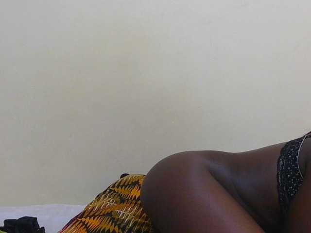 Arriana live cam on BongaCams