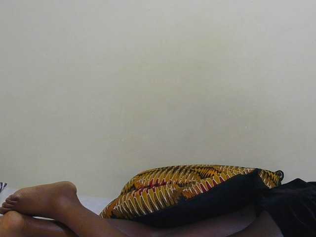 Arriana live cam on BongaCams